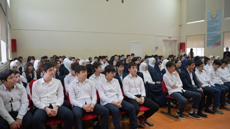 В Хасавюрте состоялась просветительская встреча лекторской группы с учащимися гимназии № 3