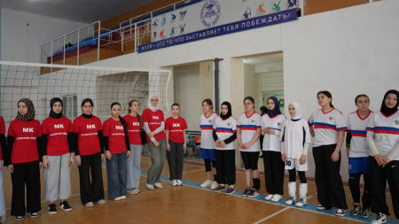 В Хасавюрте состоялся отборочный этап Первенства города по волейболу среди ссузов и вузов