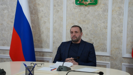 Корголи Корголиев принял участие в совещании по работе Оперативного штаба РД в новогодние выходные